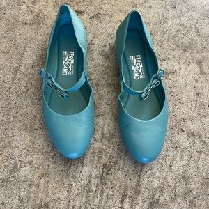 Salvatore Ferragamo Women's size 7.5